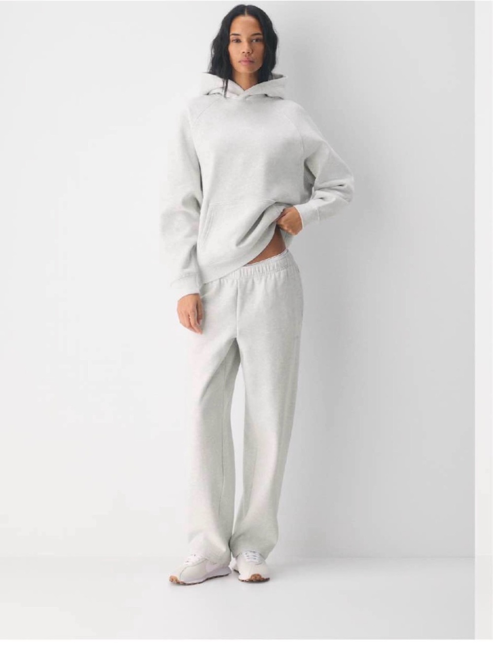 ARITZIA MEGA STRAIGHT SIZE SMALL Petite NEW
